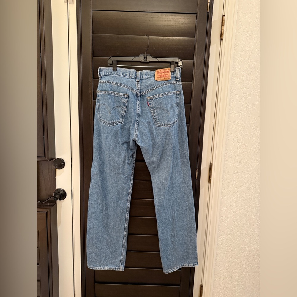 Regular fit women’s LEVI 505 W33 L32